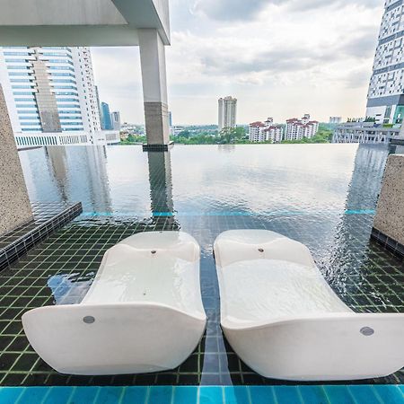 Twin Galaxy Residences 1+1 Homestay @ Johor Bahru Luaran gambar