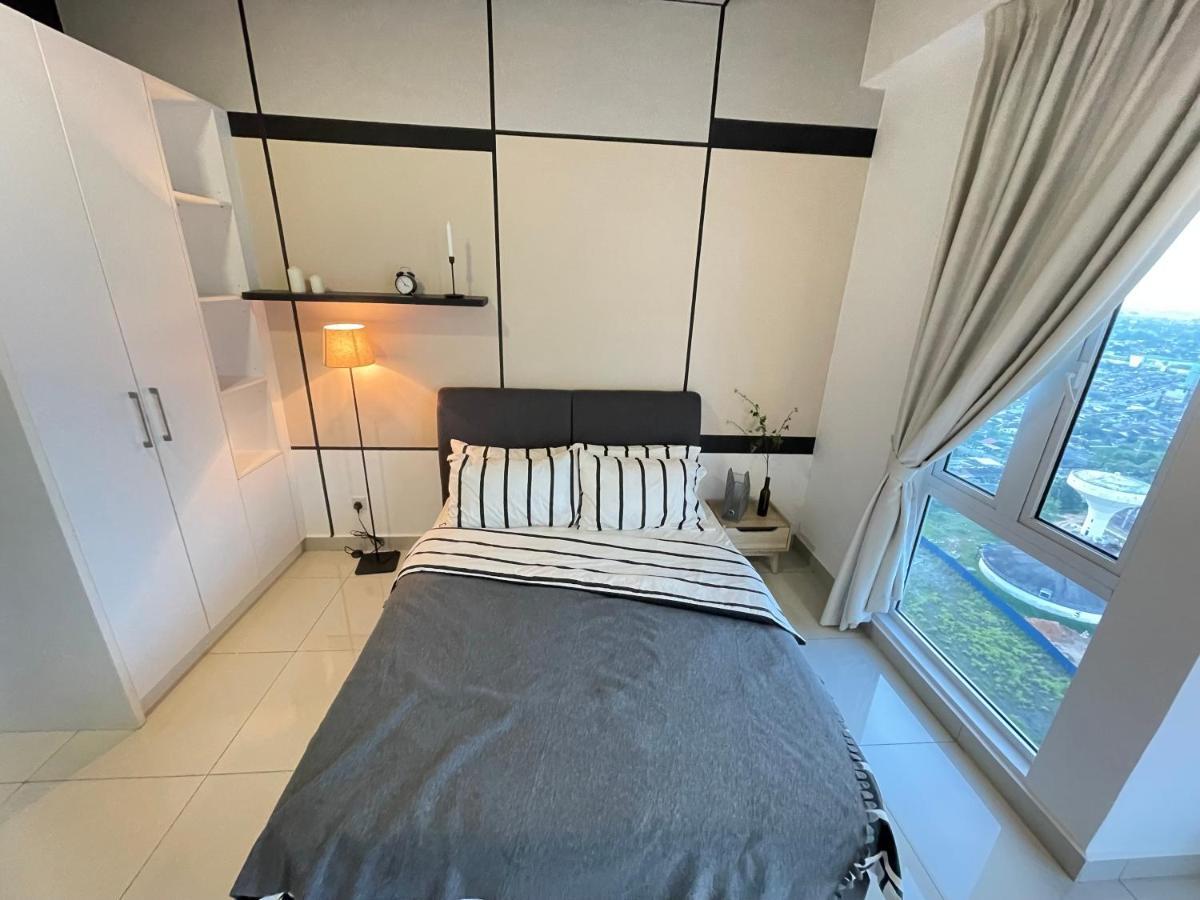 Twin Galaxy Residences 1+1 Homestay @ Johor Bahru Luaran gambar