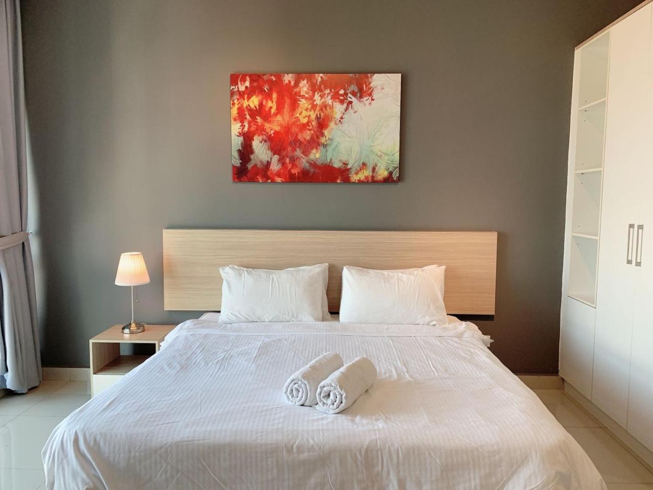 Twin Galaxy Residences 1+1 Homestay @ Johor Bahru Luaran gambar