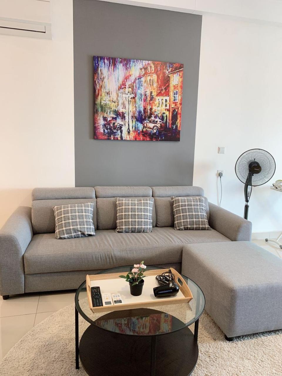 Twin Galaxy Residences 1+1 Homestay @ Johor Bahru Luaran gambar