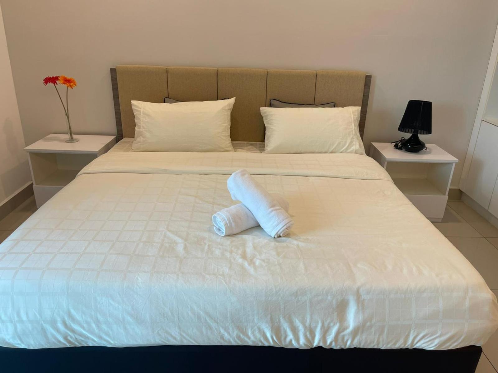 Twin Galaxy Residences 1+1 Homestay @ Johor Bahru Luaran gambar